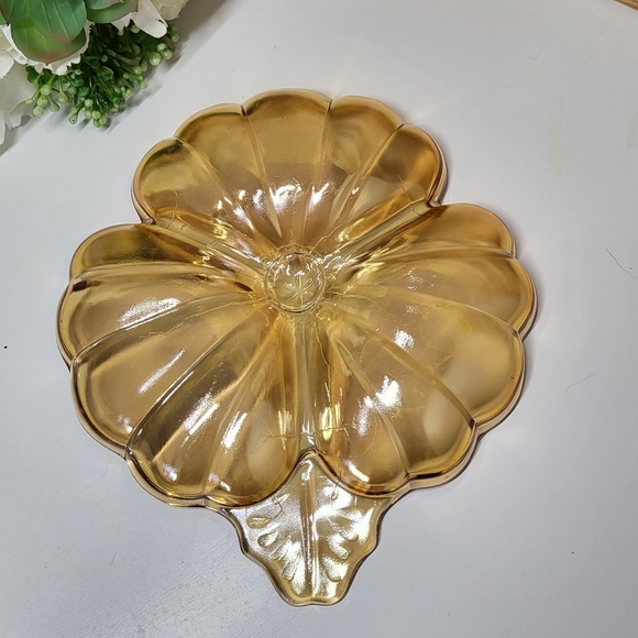Vintage Iridescent Jeannette Marigold Peach Coloured Floral Candy / Trinket Dish - Picture 2 of 6